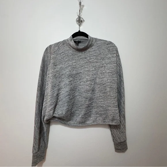 Shirts - Picture 9 of 15